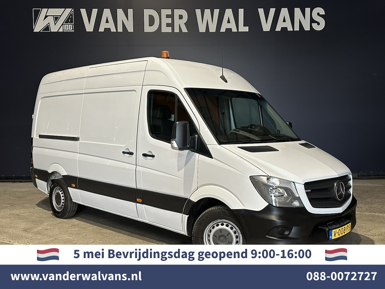 Mercedes-Benz Sprinter - 316 CDI 164pk L2H2 inrichting Euro6 Airco | Omvormer | Camera | 2800kg Trekhaak Cruisecont - AutoWereld.nl