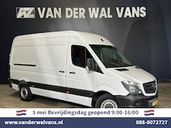 Mercedes-Benz Sprinter - 316 CDI 164pk L2H2 Euro6 Airco | 2800kg Trekhaak | Cruisecontrol parkeersensoren, chauffeu