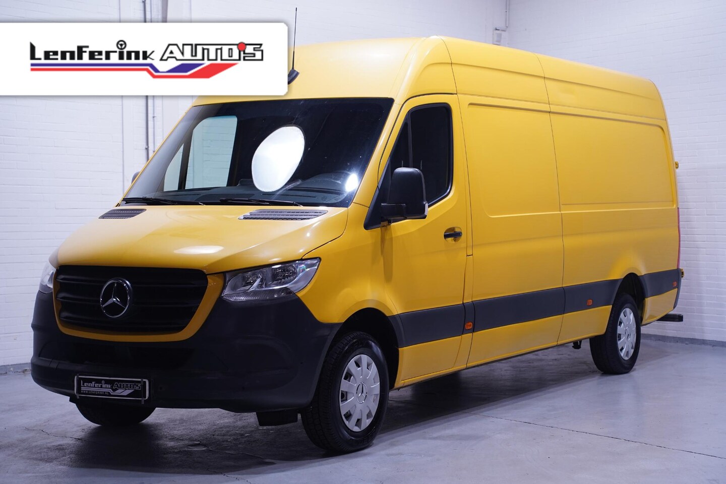 Mercedes-Benz Sprinter - 316 CDI 163 pk L3H2 Automaat DHL Geel NL Auto Airco, Camera, Cruise control, Opstap achter - AutoWereld.nl