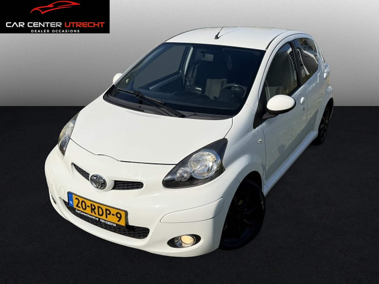 Toyota Aygo - 1.0-12V Dynamic NAVI AIRCO 5DRS - AutoWereld.nl