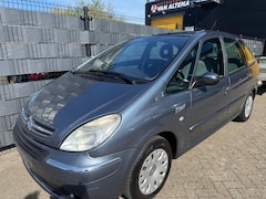Citroën Xsara Picasso - 1.6i-16V Caractère