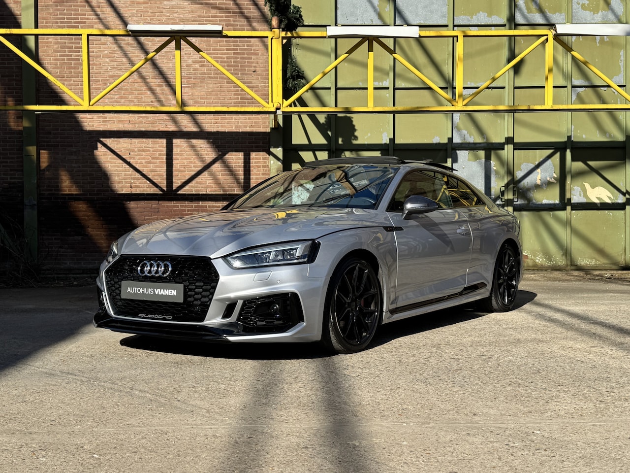 Audi A5 Coupé - 2.9 TFSI RS 5 quattro / B&O / Pano / Massage / - AutoWereld.nl