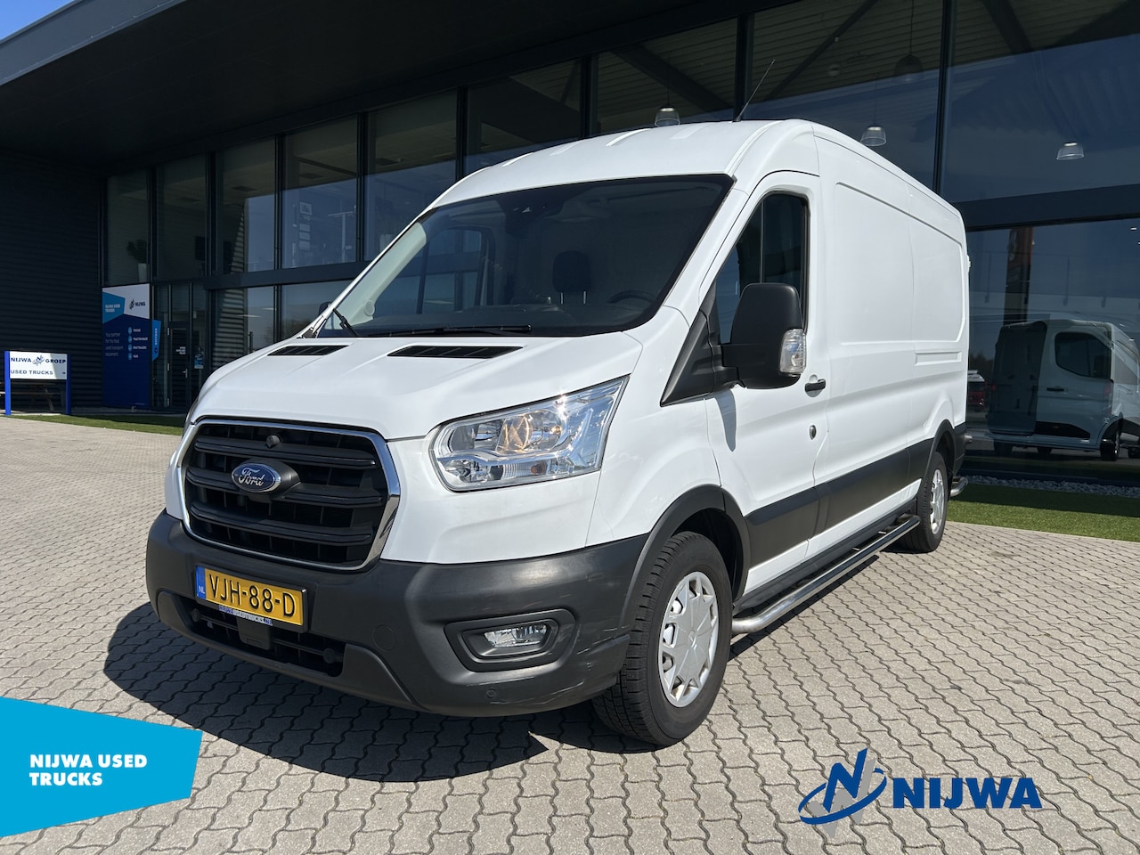 Ford Transit - 130 L3H2 Automaat + Achteruitrijcamera - AutoWereld.nl