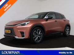 Lexus LBX - Cool 2WD | Tech Pack | Premium Pack | Verwarmbare voorstoelen | Verwarmbare Stuurwiel |