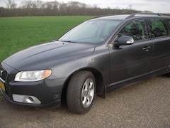 Volvo V70 - 2008 Youngt.15 x V 70 va 1950euro
