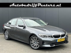 BMW 3-serie - 330e Sport Line Leder LED Live cockpit Sfeerlicht Carplay