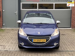 Peugeot 208 - 1.2 VTi Style