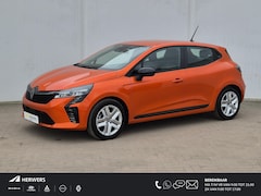 Renault Clio - 1.6 E-Tech Hybrid 145 Evolution Automaat / Navigatie via Apple Carplay of Android Auto / A