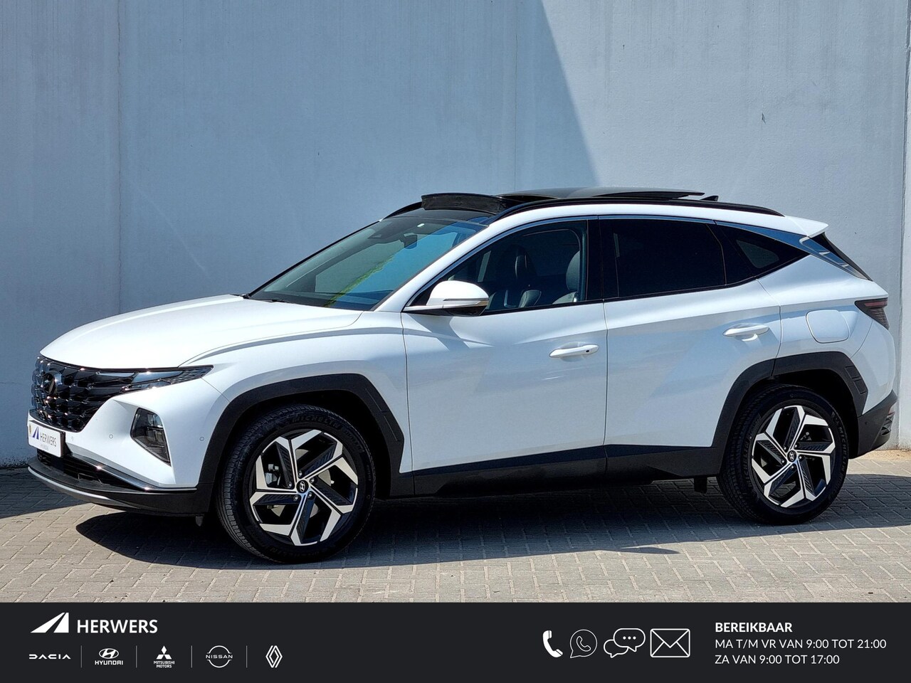 Hyundai Tucson - 1.6 T-GDI HEV Premium Sky 230PK Automaat / Elektrisch Schuif/-Kanteldak / Lederen Bekledin - AutoWereld.nl