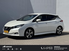Nissan LEAF - N-Connecta 40 kWh / SOH 93, 57% / Stoelverwarming voor en achter / Stuurverwarming / 360 G