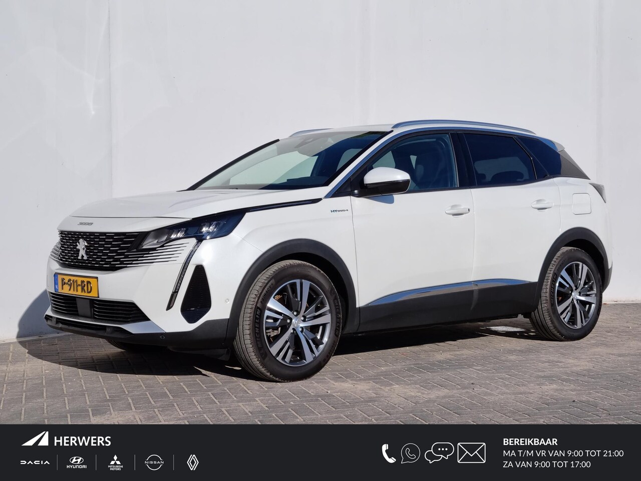 Peugeot 3008 - 1.6 HYbrid4 300PK Allure AWD Plug-in Automaat Nieuw Model / Groot Scherm Navigatie / Stand - AutoWereld.nl