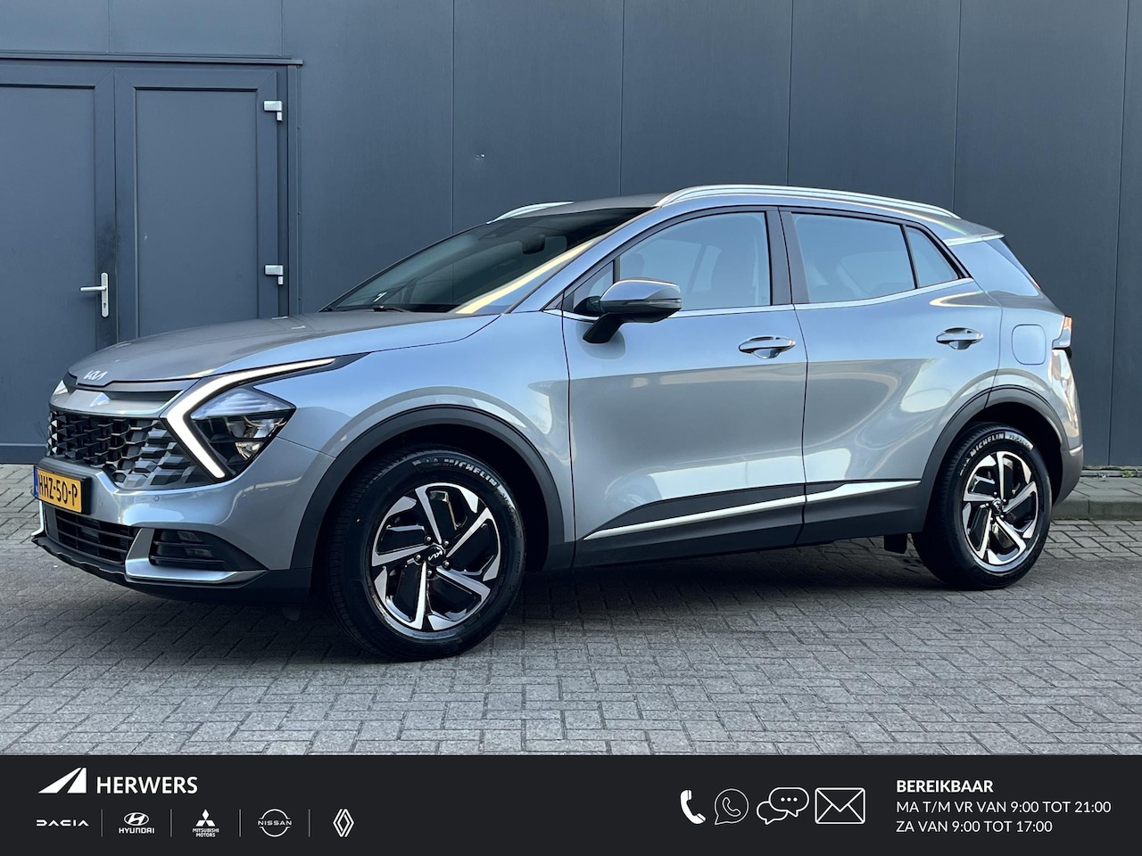 Kia Sportage - 1.6 T-GDi 230 pk Hybrid DynamicLine Automaat /1.650 kg trekgewicht / Navigatie / Camera / - AutoWereld.nl