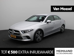 Mercedes-Benz A-klasse - 180 Business Solution Luxury | Automaat | Achteruitrijcamera | Leder | Rijstrooksensoren |