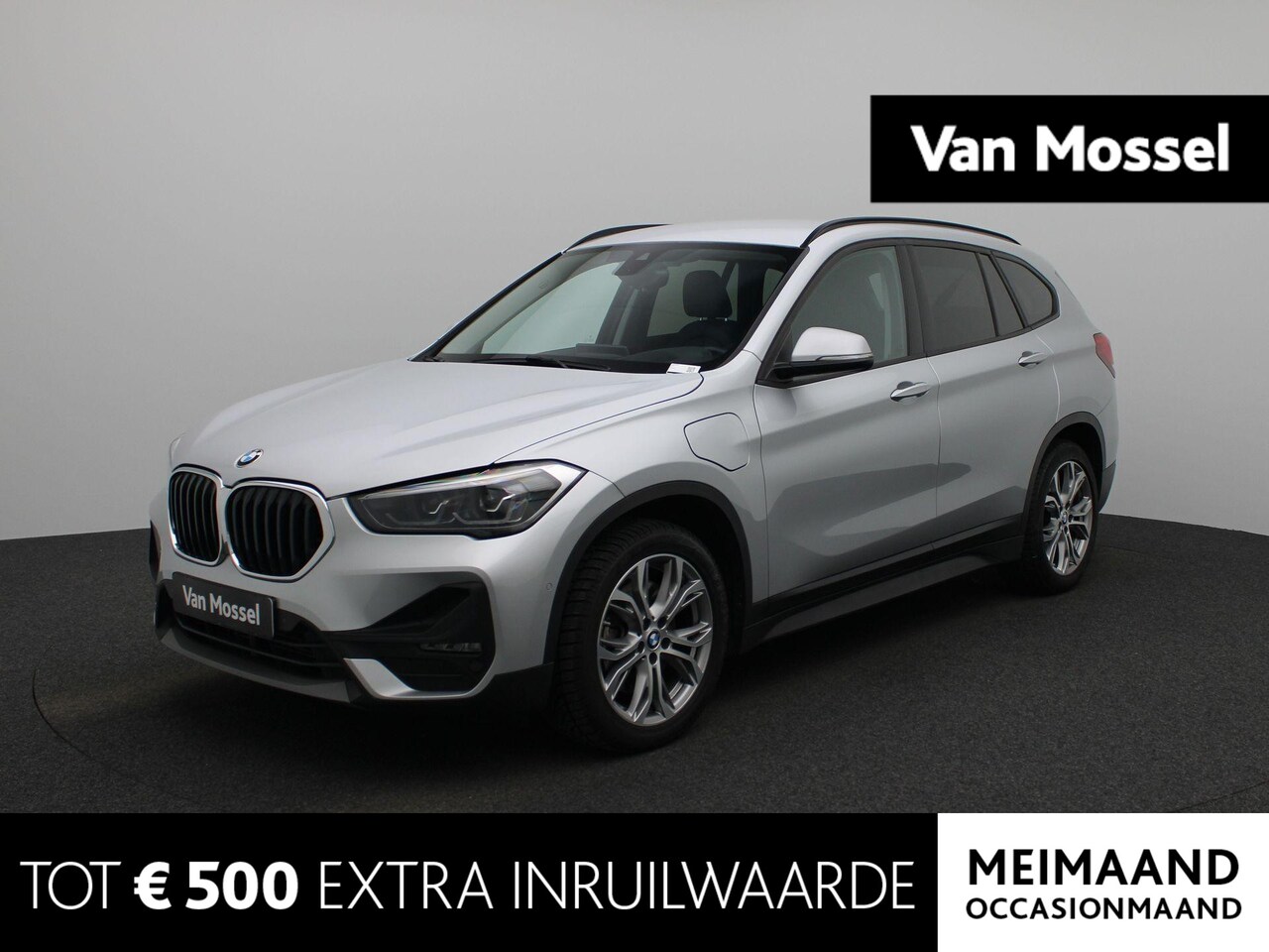 BMW X1 - | Lederen Bekleding  | LED Verlichting | Navigatie | Head Up Display | - AutoWereld.nl