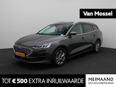 Ford Focus Wagon - 1.0 EcoBoost Hybrid Titanium | Navigatie | Parkeersensoren voor - achter | Licht Metalenve