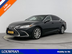 Lexus ES - 300h Preference Line | Schuif /- Kanteldak | Stoel- en Stuurverwarming |