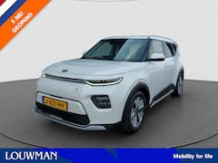 Kia e-Soul - ExecutiveLine 64 kWh | Leder | Automaat | Navigatie |