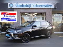Mitsubishi Outlander - 2.4 PHEV Intense CAMERA TREKHAAK-AFN ALCANTARA/LEER DAB KEYLESS 18"LMV STOELVERWARMING ENZ