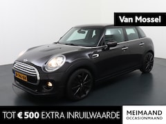 MINI Cooper - 1.5 Chili Serious Business | LM velgen | Cruise control | Half lederen bekleding