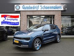Lynk & Co 01 - 1.5 261PK 6.6Kwh LADEN 360-CAMERA PANO/SCHUIF INFINITY DAB NAVI CARPLAY STOELVERWARMING EL