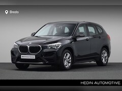 BMW X1 - xDrive25e | Stoelverwarming | NAVI | PDC | Trekhaak met afneembare kogel |