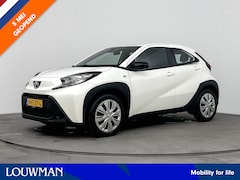 Toyota Aygo X - 1.0 VVT-i MT Play Limited | Airco | Camra | Stoelverwarming | Cruise Control Adaptief |