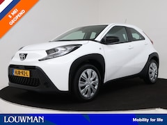 Toyota Aygo X - 1.0 VVT-i MT Play | Apple CarPlay / Android Auto (Navigatie) | Cruise Control | Verwarmde