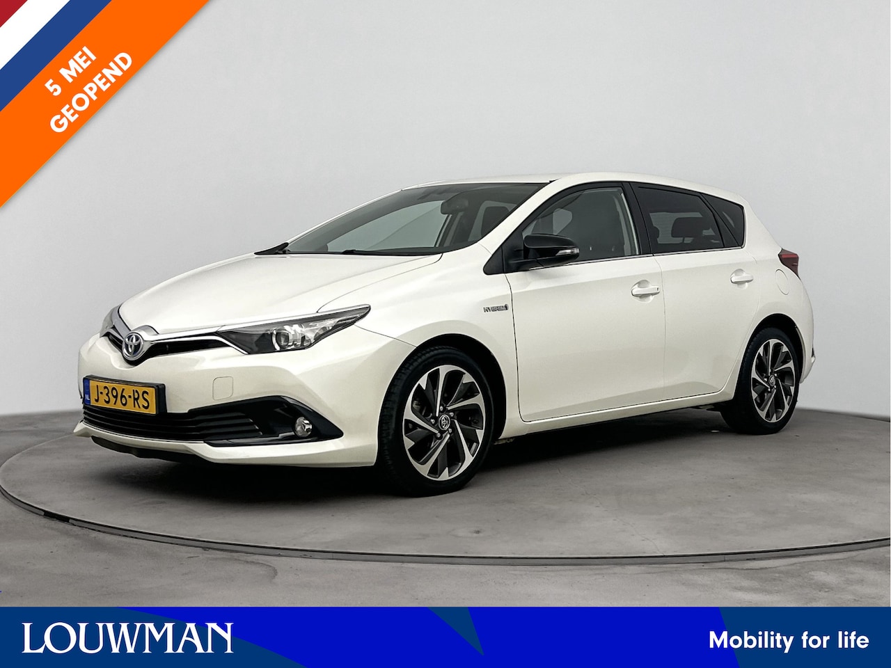 Toyota Auris - 1.8 Hybrid Dynamic Limited | Navigatie | Achteruitrijcamera | LM velgen | - AutoWereld.nl