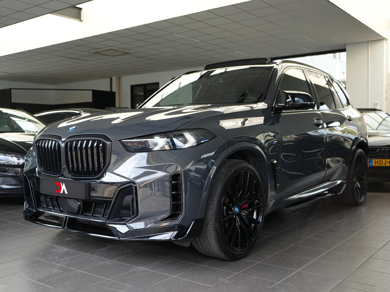 BMW X5 - xDrive50e | PERFORMANCE | HUD | H&K | 360° CAMERA | M- STOELEN | VOL - AutoWereld.nl