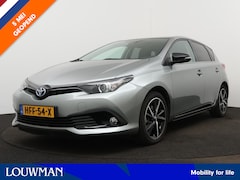 Toyota Auris - 1.8 Hybrid Black Edition | Camera | Cruise Control | Climate Control |