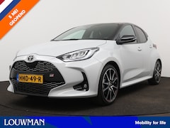 Toyota Yaris - 1.5 Hybrid GR Sport Limited | Navigatie | Camera | Climate Control | Cruise Control Adapti