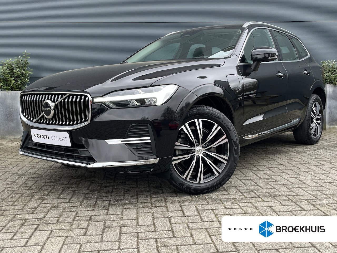 Volvo XC60 - Volvo 2.0 T6 Plug-in hybrid AWD Inscription - AutoWereld.nl