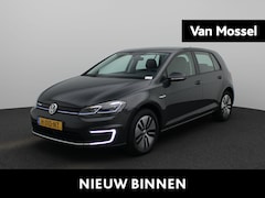 Volkswagen e-Golf - E-DITION | Automaat | LMV | Navigatie | Parkeer sensoren | Bluetooth | Climate control