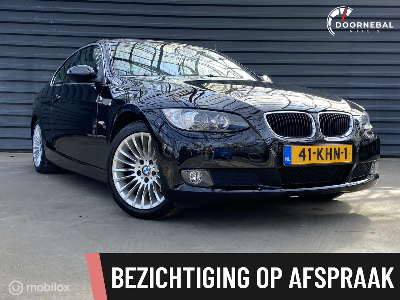 BMW 3-serie Coupé - 320i Executive / XENON / TREKHAAK / NAVI - AutoWereld.nl