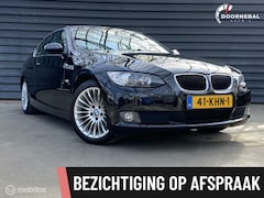 BMW 3-serie Coupé - 320i Executive / XENON / TREKHAAK / NAVI