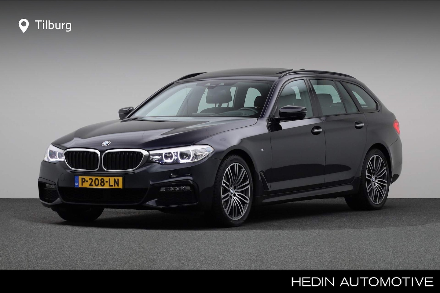 BMW 5-serie Touring - 530i High Executive M Sport pakket | Achteruitrijcamera | Glazen panoramadak | Comfortstoe - AutoWereld.nl