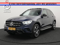 Mercedes-Benz GLC-klasse - 300e 4MATIC Night Plug In Hybrid Dealer O.H 320pk PHEV | Panodak | Adaptive Cruise | Sides