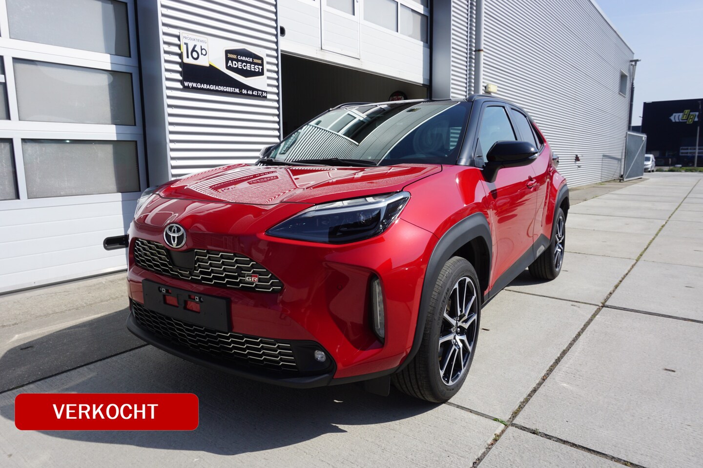 Toyota Yaris Cross - 1.5 Hybrid 130 GR Sport |Navi|Carplay|PDC V+A|Camera|Elektrische a.klep|Stoel en stuurverw - AutoWereld.nl