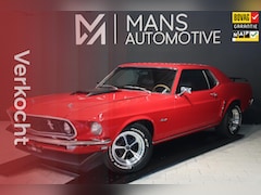 Ford Mustang - 302 V8