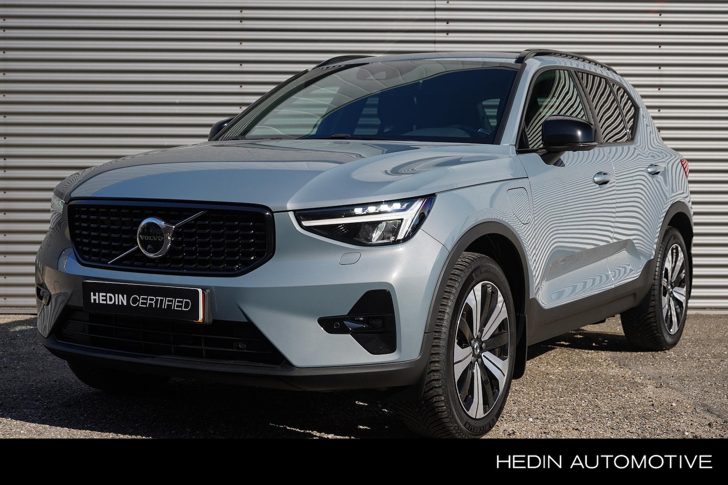 Volvo XC40 - T4 Plug-in hybrid Plus Dark | Adaptive Cruise | 360 Camera | PDC V/A | Donker Glas | Stoel - AutoWereld.nl