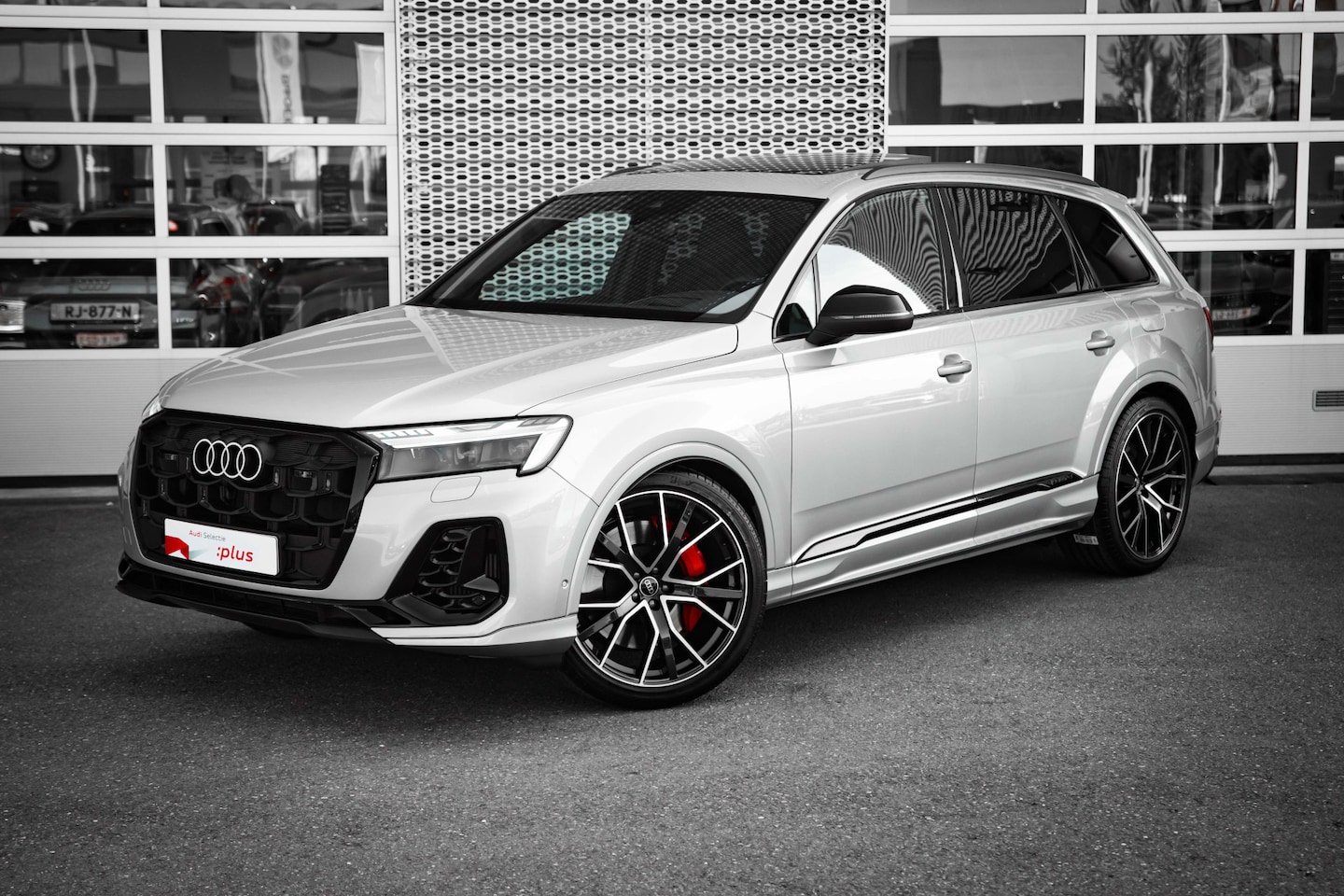 Audi Q7 - 60 TFSI e 490pk quattro Pro Line S Competition | Vierwielbesturing | 22" | Tour & City | S - AutoWereld.nl