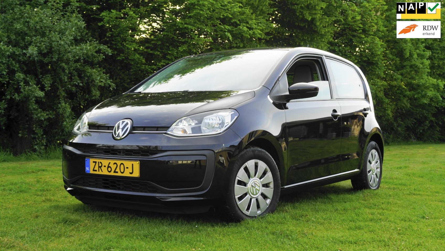 Volkswagen Up! - 1.0 BMT move up! 5 drs Airco blue tooth - AutoWereld.nl