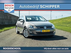 Volkswagen Golf - 1.0 TSI Connected Series