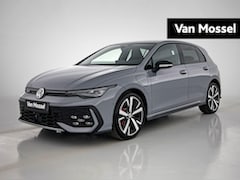 Volkswagen Golf - 1.5 eHybrid GTE 272 PK | Black Style | IQ Lights | 360 Camera | Apple Carplay draadloos |