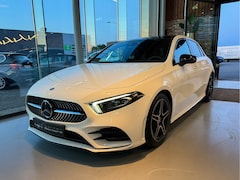 Mercedes-Benz A-klasse - 200 AMG line, Burmester, Pano, 360Cam, Ambiente, Bomvol