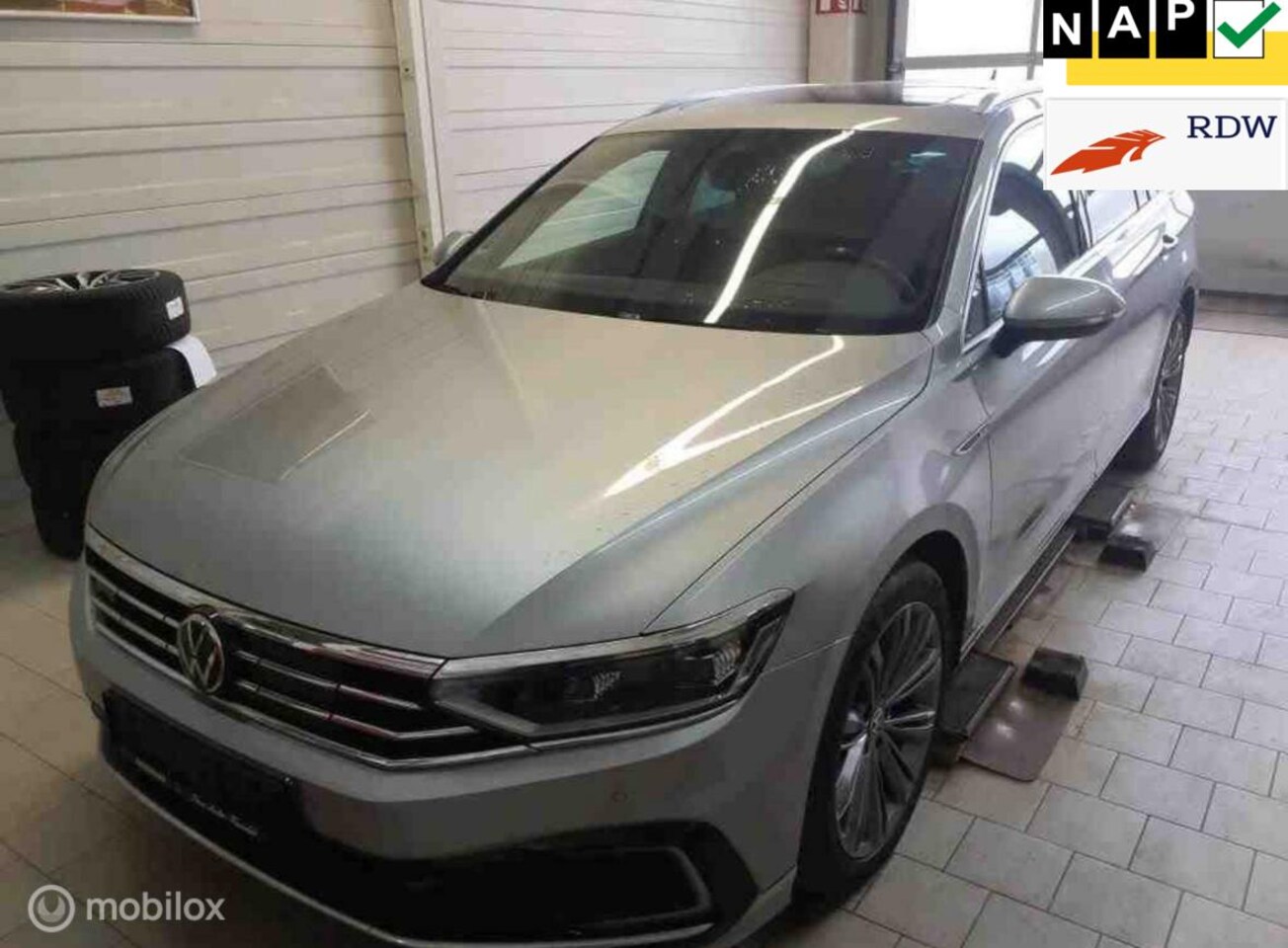 Volkswagen Passat - GTE - AutoWereld.nl