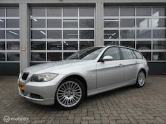 BMW 3-serie Touring - 318i Business Line