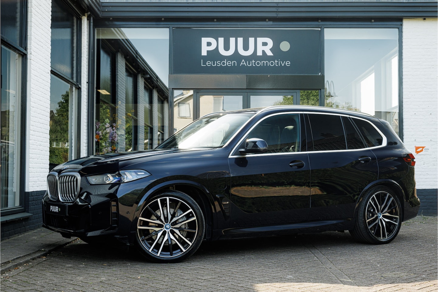 BMW X5 - xDrive50e M-Sport Individual [BEVRIJDINGSDAG OPEN] Skylounge - Comfort Zetels - Harman Kar - AutoWereld.nl