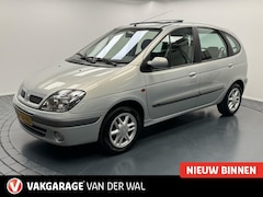 Renault Scénic - 1.6i-16V Airco-Trekhaak-Panoramadak-Lm15''velgen