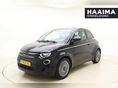 Fiat 500e - Urban 42 kWh | Climate control | Navigatie via Carplay | Lichtmetalen velgen | Camera | Pa
